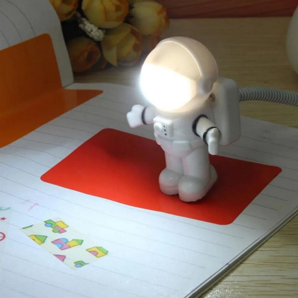 

LED Reading Desk Lamp Astronaut Spaceman Shape Table Lamp USB LED Adjustable Night Light for Computer PC Lamp Desk Light