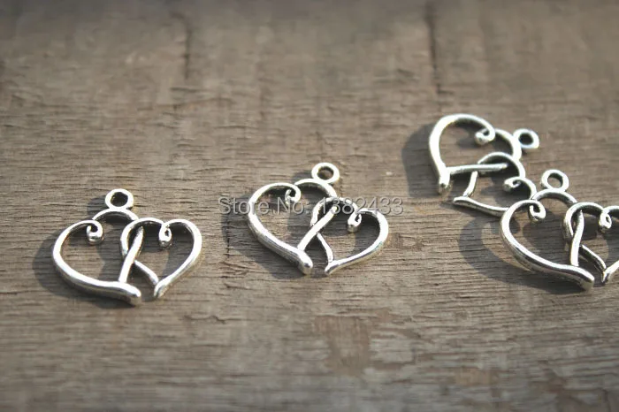 

20pcs--Heart charms,Antique Silver Heart Charm pendants 17x18mm