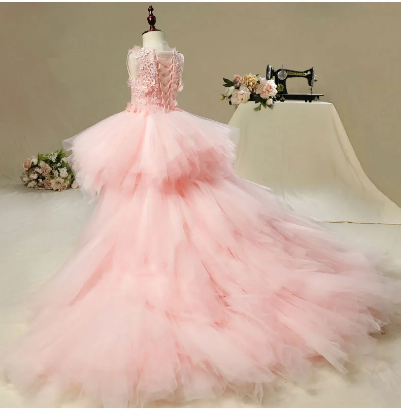 Розовое Кружевное с длинным шлейфом для девочек в цветочек платья для свадьбы аппликации Платье для первого причастия для девочек Пышное праздничное платье принцессы