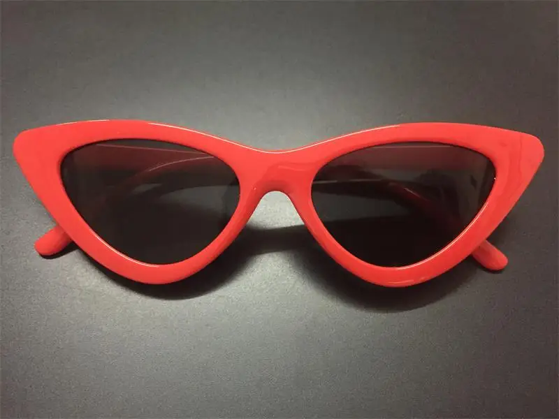Винтажные Оттенки для женщин Ретро кошачий глаз солнцезащитные очки милые сексуальные белые треугольные очки трендовые очки «кошачий глаз» Gafas De Sol Oculos