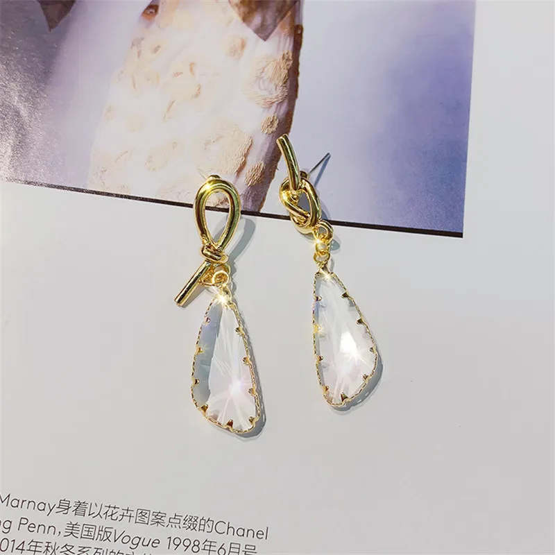 

FYUAN Geometric Drop Earrings for Women New Bijoux Irregular Transparent Crystal Drop Earring Statement Earring Jewelry Gifts