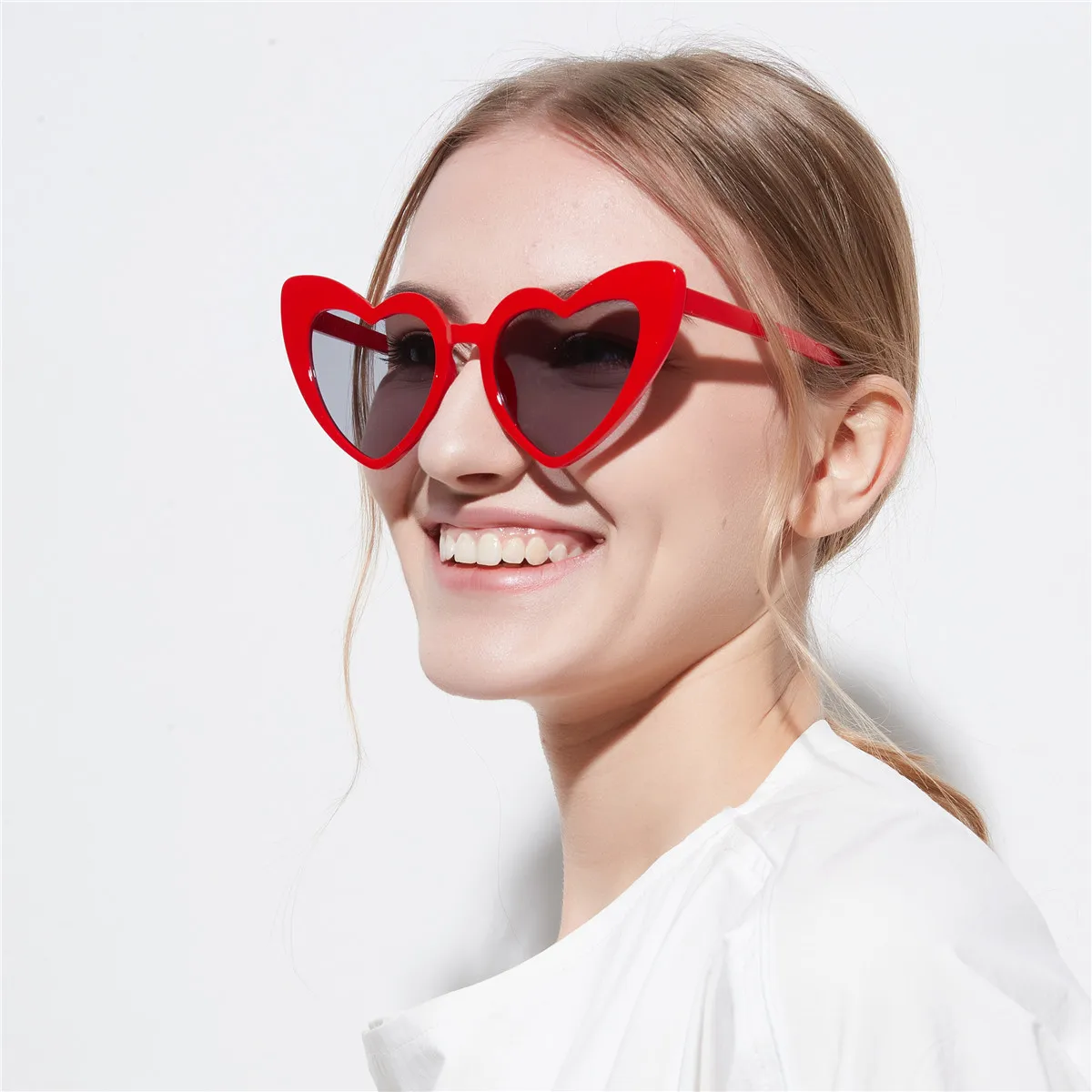 ハート形のサングラス女性ブランドデザイナープラスチック反射サングラス Uv400 少女のサングラス女性ピンク特大サングラス サングラス Aliexpress