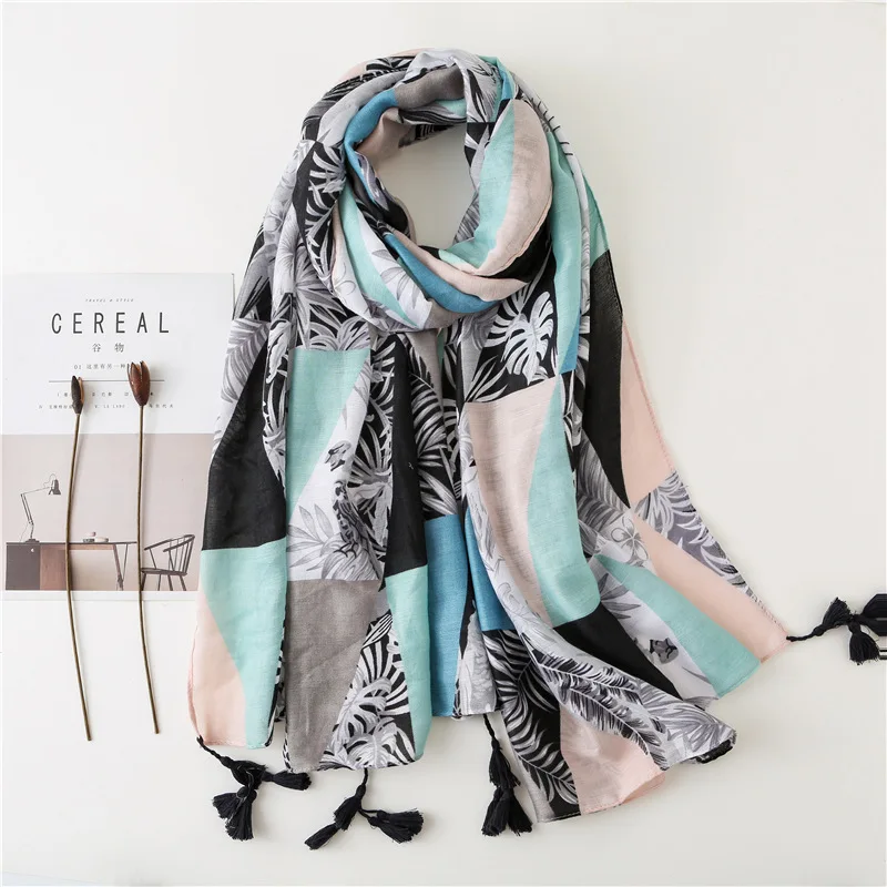 

Triangle Colored Print with Leaves Women Scarf Large Design Shawl Wrap Spring New Foulard [3589]