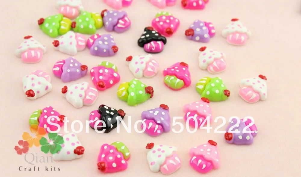 

200pcs hand paint colorful resin cherry on top cute lovely mixed Cupcake polka dot Decors Flatbacks cabs 20mm