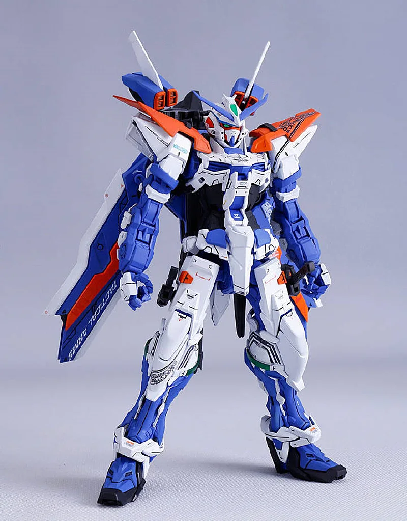 

Dragon Momoko model 1:100 MG MBF-P03 Astray Blue Frame Third Gundam DL026