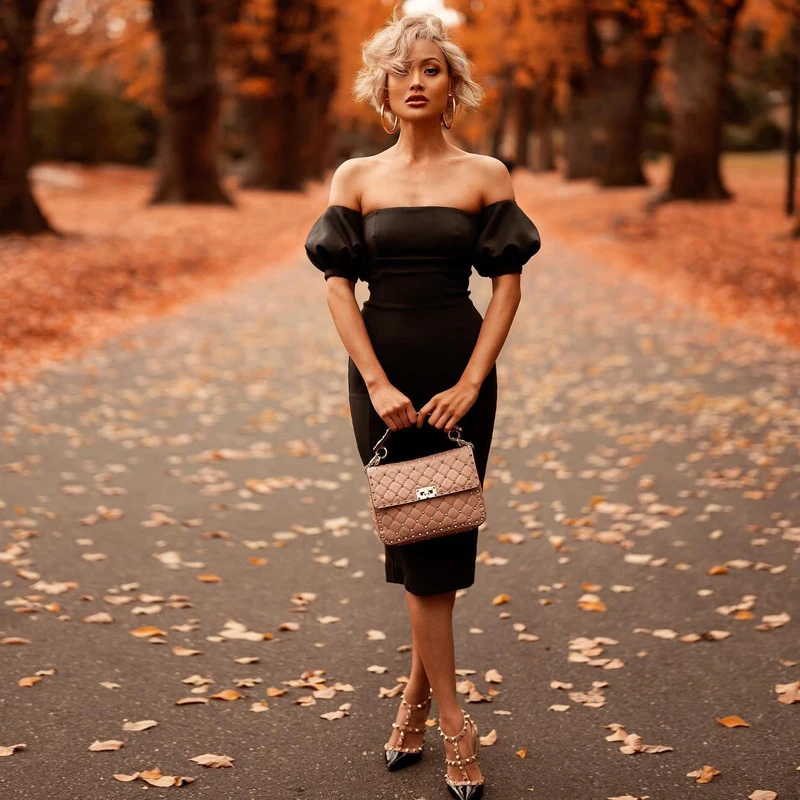 Женское вечернее платье миди INDRESSME облегающее с открытыми плечами и воротником