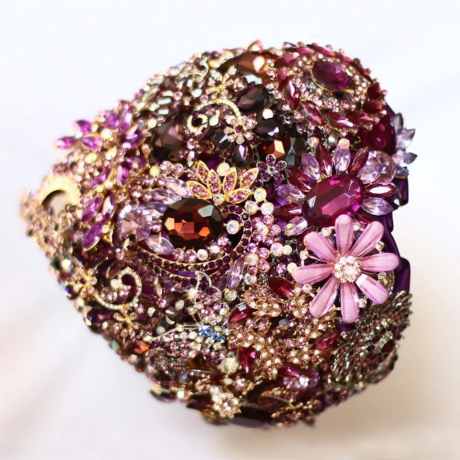 

Purple heart-shaped brooch bouquet custom wedding supplies jewelry bridal bouquet DIY