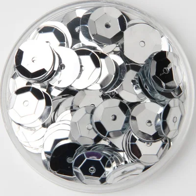 

750pcs Large Round Sequins 10mm PVC Sequin Cup Round Sequins Artesanatos Acessorios With Middle Hole Silver Confetti Spangles