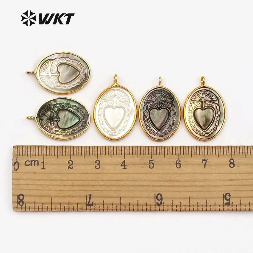 WT-JP055  WKT 2022 Mysterious Pattern jewelry  Oval Shape Sea Shell In Gold Bezel Pendant For Women Necklace Making