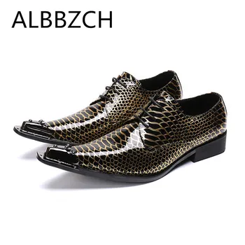 

Black and golden printing leather men shoes casual fashion pointed toe mens derby retro wedding shoes men luxury party shoes man