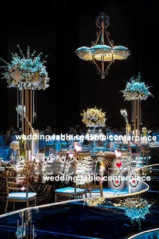 

New style fashion wholesale gold metal wedding centerpiece/metal flower stand/wedding centerpiece