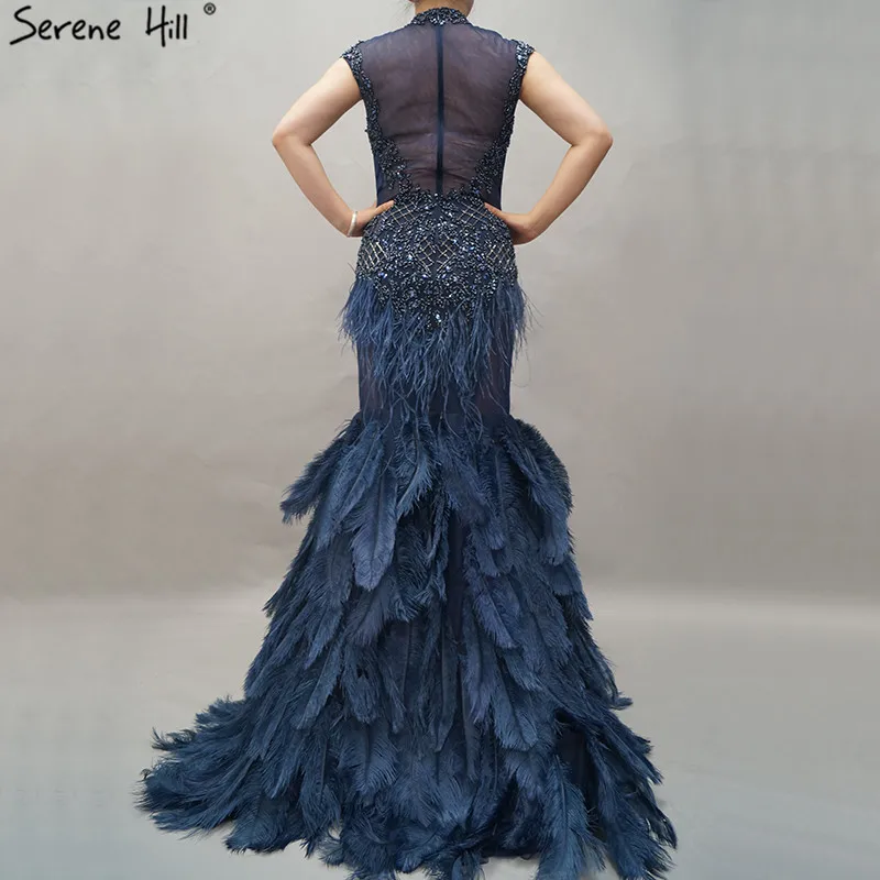 Роскошные темно-синие вечерние платья русалки с перьями дизайн Кристальные прозрачные вечерние платья с высоким воротом Дубай BLA60734