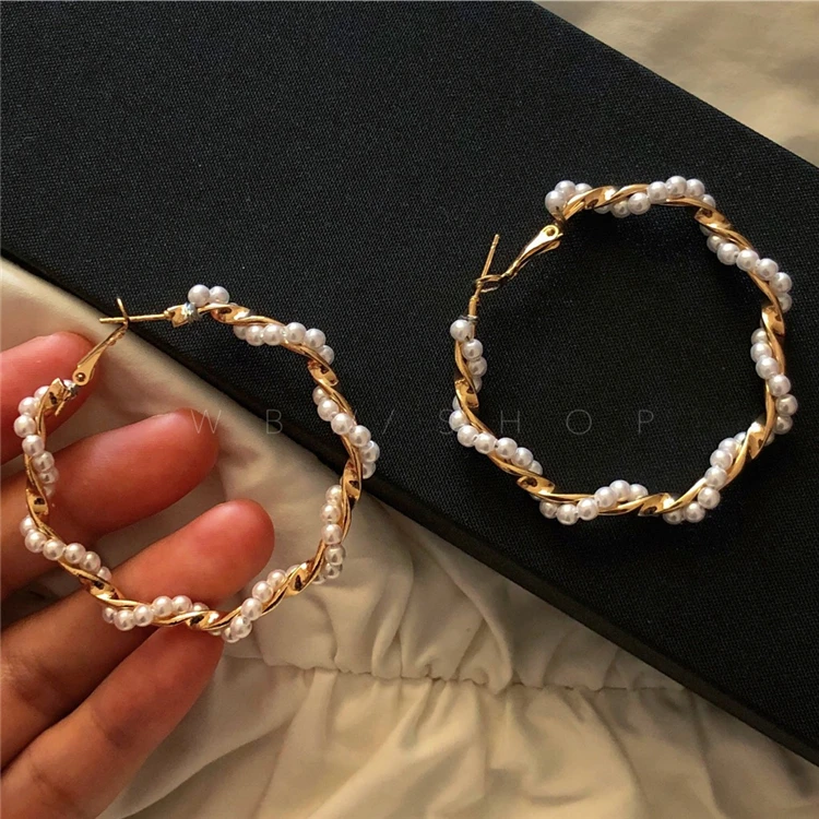 

Timeless Wonder Glam faux pearl spiral geo circle stud Earrings bijoux Party Top Rock Neat Sale sweet hiphop INS wedding 2562