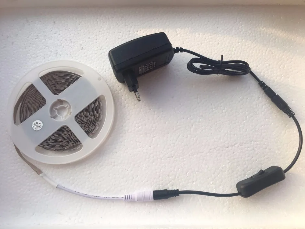 

1-5m Non-waterproof LED Grow Lights Non-waterproof DC 12V Growing LED Strip Plant Growth Light Set with Power Adapter and Switch