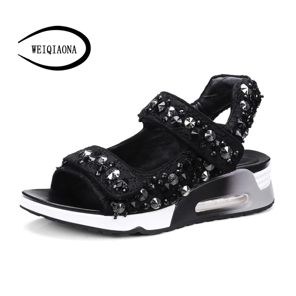 

WEIQIAONA 2019 New Fashion Stars Model Sneaker Sandals Genuine leather Ankle Strap Rivets Mid Platfrom Heel Casual Women Shoes