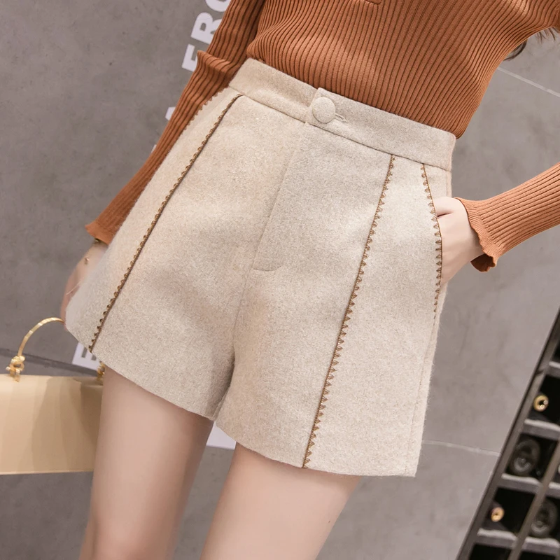 

MUMUZI 2019 new winter fashion a word wide leg vintage high waist shorts casual XL wool shorts women ALL match shorts