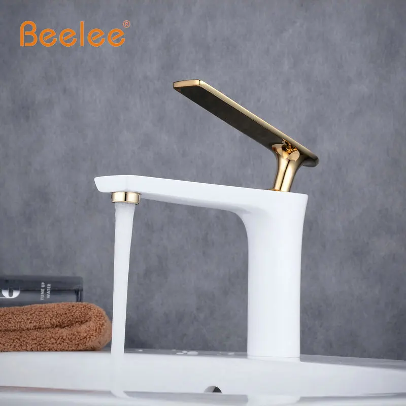 Beelee جديد وصول خلاط صنبور Torneira الحمام Tapware الغرور حوض صنبور الأبيض خبز صنبور مع الذهبي إنهاء الساخن و الماء البارد