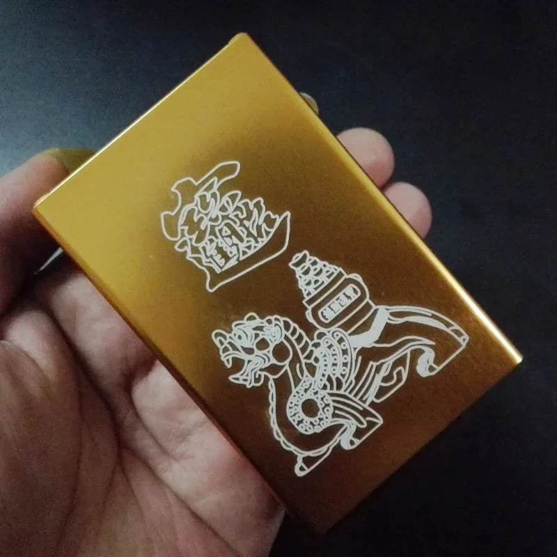 

Gold Cigarettes Metal Case Box Dragon Engraving Creative Package Travel Outdoor cigarettes storage
