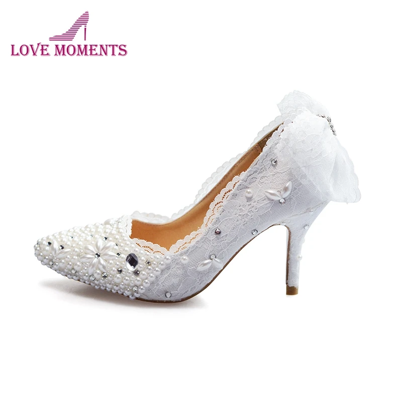Pointed Toe White Lace Bride Dress Shoes Back Bowtie Beautiful