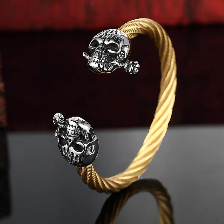 Pendientes De Acero Inoxidable Para Hombres - Diseño Punk Con Rosa Esqueleto, Estilo Retro