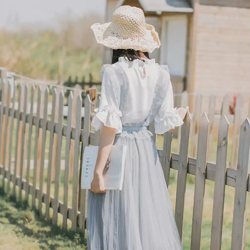maxi skirt with suspenders