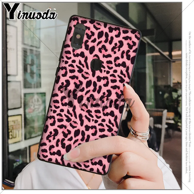 giraffe leopard tiger zebra Wild Print 