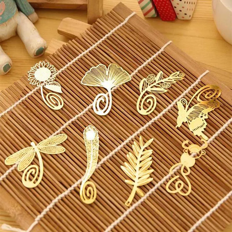

1pcs/lot , Vintage Golden bookmarks , Monkey / Flower / Feather / Butterfly Metal book markers for reading