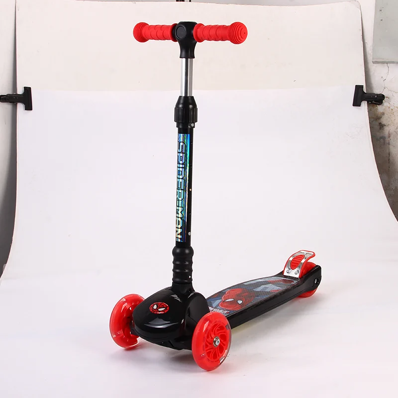 Children's Spider Man kick scooter PU Lighting 4Wheels Kids Learning Balance Mini Riding Foldable Scooter (5)