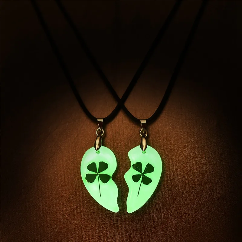 

Suteyi Clover Luminous Couple Necklace 2pcs Heart Shape Pendant Necklace Glowing In The Dark Lovers Jewelry Rope Long Necklace