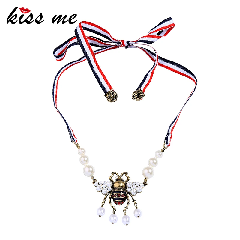 

KISS ME Rhinestone Simulated Pearl Bee Necklaces Pendants Unique Fashion Alloy Lion Head Ribbon Maxi Necklace Women Bijoux