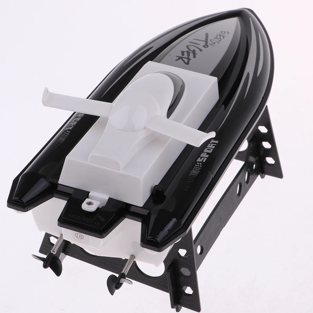 3 Colors 1/16 RC Racing Boat Battleship Dual Motor 20Km/h High Speed Kids Toddlers Play set Toys  Assault Military Ship Model