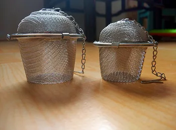 

1PC Durable Silver Reusable 304 Stainless Mesh Herbal Ball Tea Spice Strainer Teakettle Locking Tea Filter Infuser Spice KV 059