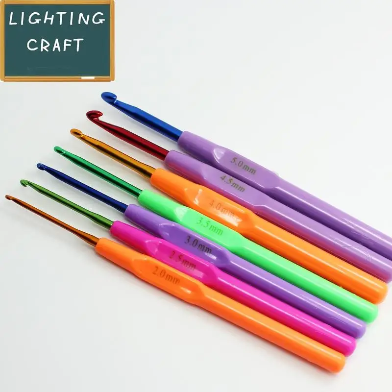 7 PCS Assorted Colorful Crochet Hook Set 13.8cm 2.0 5.0mm For Craft and