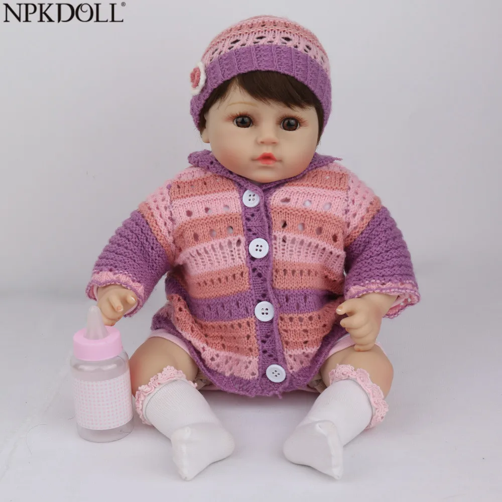 NPKDOLL Reborn Baby Doll Реалистичная новорожденная девочка дюймов 18 дюймов мягкая силиконовая кукла с вязаным свитером Рождественский подарок Дети