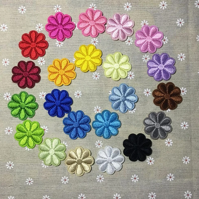 

20PCS Cheap 4CM X 4CM Plum Flower Iron On Patch for Clothing Applique for Jeans DIY Accessories Cute Cheap Floral Patches