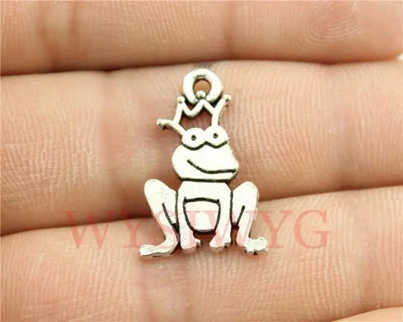 WYSIWYG 6pcs 22x14mm Frog Prince Charm Pendants For Jewelry Making
