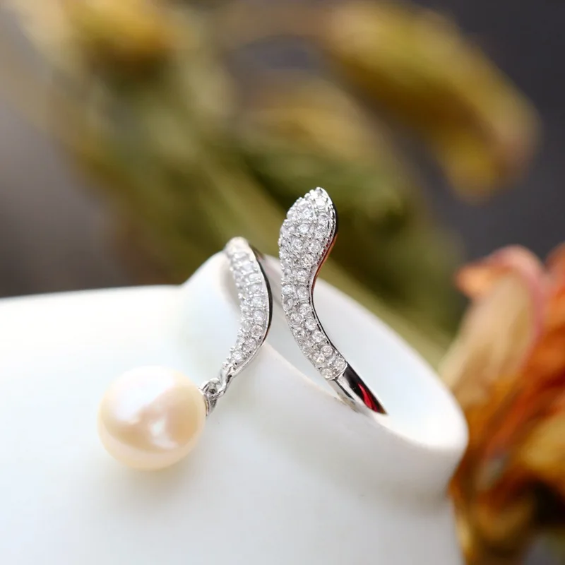 

Vintage Thai Silver Wholesale Women's Fashion S925 Sterling Silver Ring Snake Open Ended Silver Rings With Pearl Ring