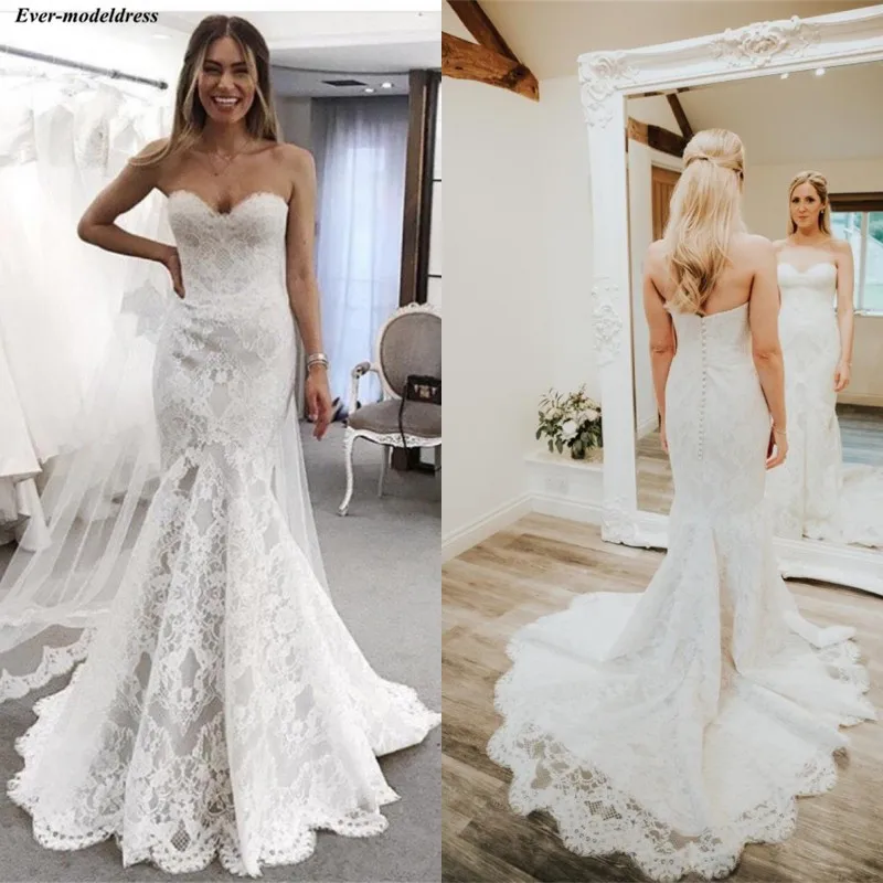 

Modest Lace Mermaid Wedding Dresses Sweetheart Sleeveless Appliques Buttons Back Mariage Gowns Custom Made 2019 Vestidos Novia