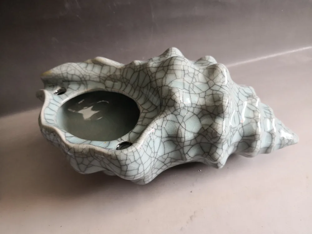 Chinese old porcelain Unique crack glaze Conch type porcelain brush