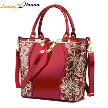 

New Arrival Fashion Women Handbags Tote Bag V Shape Diamonds Patent Leather Casual Ladies Handbag Flowers Party Messenger Bags