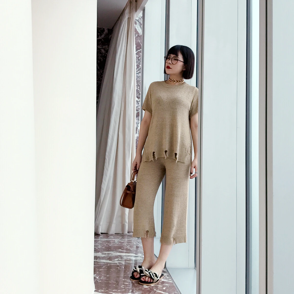 2017 Desgaste do Verão Do Produto Quebrado Borda Mangas Jaqueta Grau De Aperto Parte Sete Calças de Tricô Dois Papel Terno Mulher