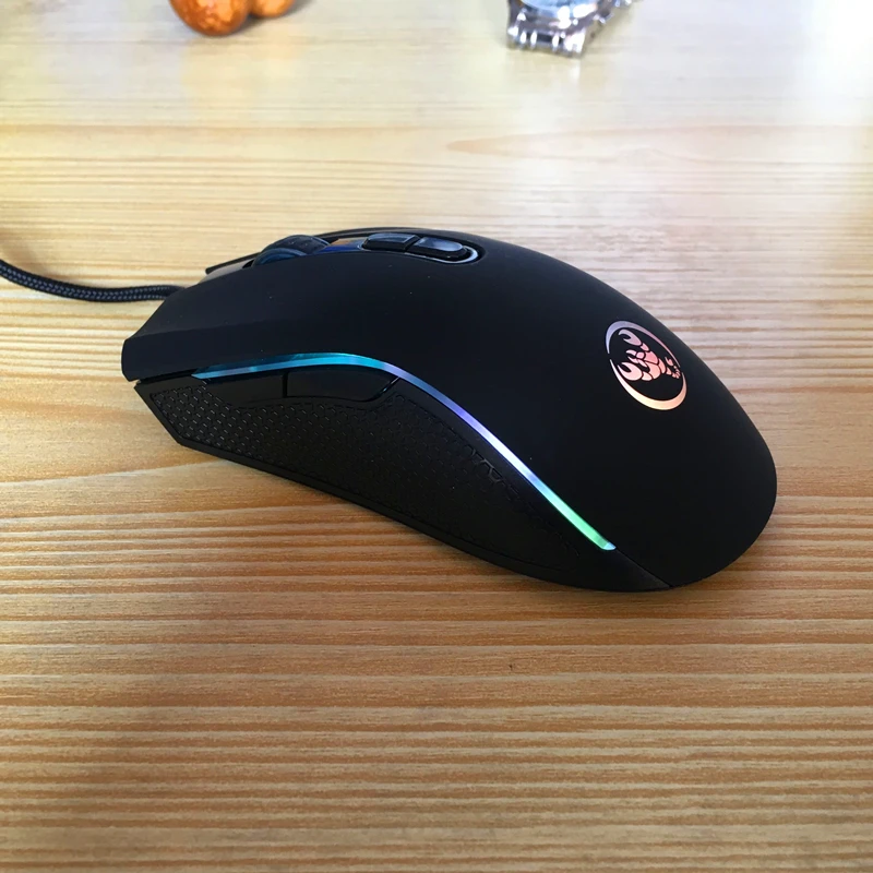 Hongsund  High-end optical professional gaming mouse with 7 bright colors LED backlit and ergonomics design For LOL CS