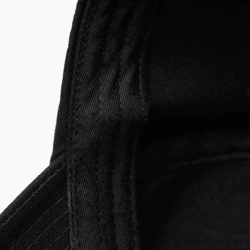 baseball-cap-black-hat-shark-detail-sweatband