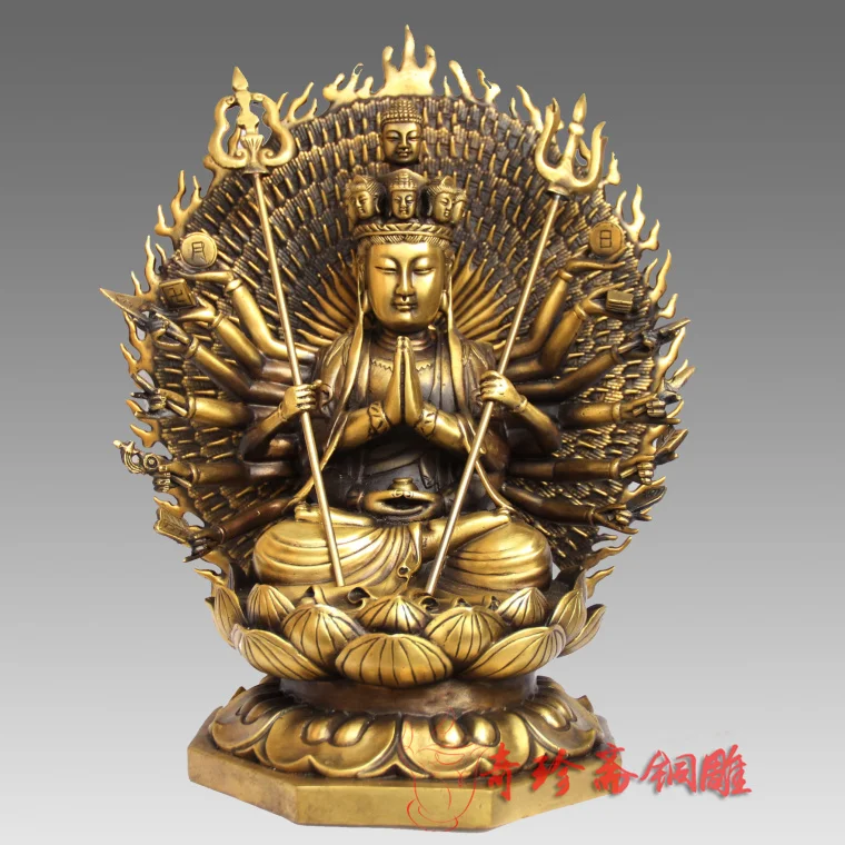 

A rare Zhai copper Guanyin ornaments Avalokitesvara Bodhisattva Guanyin Buddha statue sitting copper