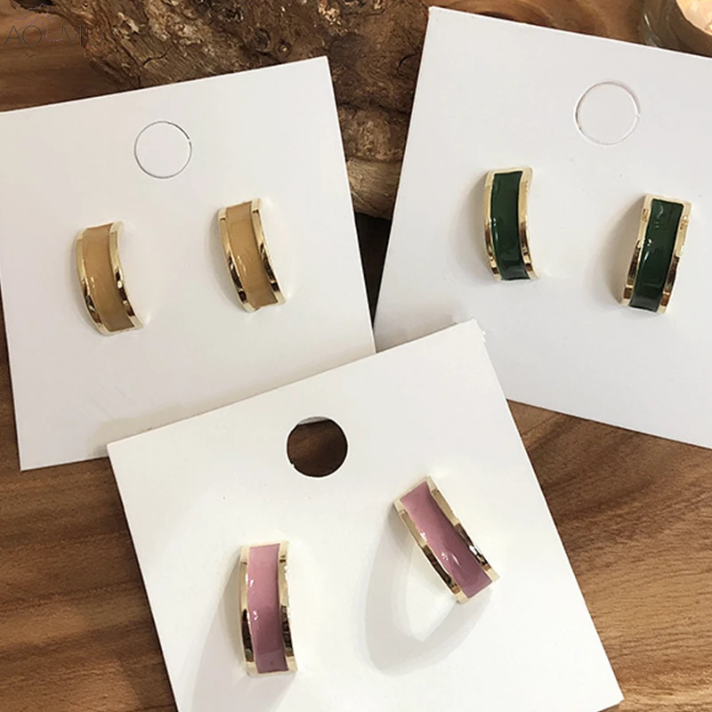 

AOMU Korea Simple Fashion Enamel Geometric Semicircle Metal Small Stud Earrings for Women Girl Party Jewelry Brincos