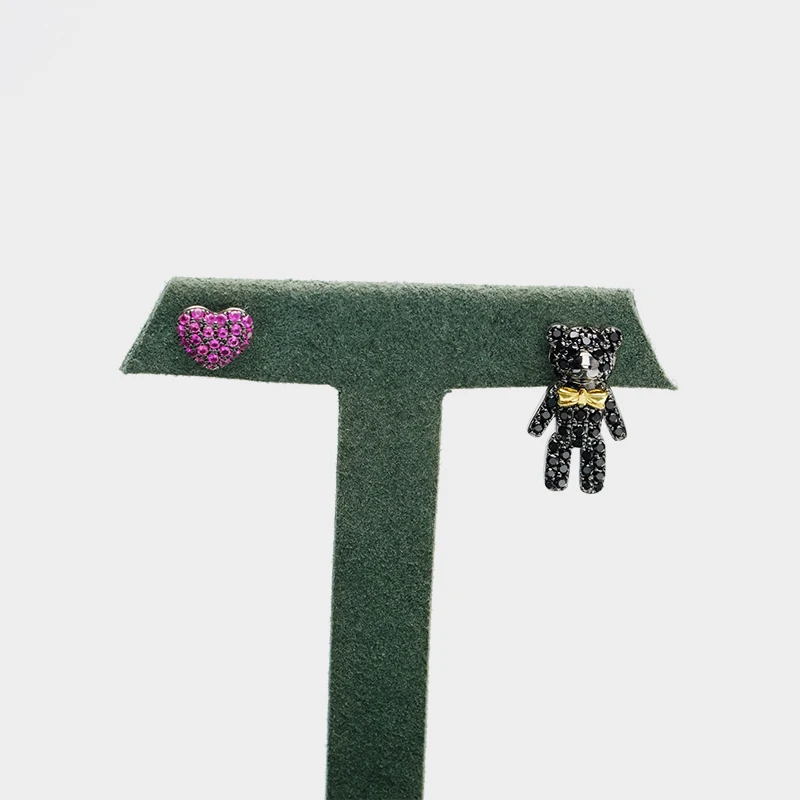 

Local focal 925 silver cute Little Bear pink heart Stud Earrings