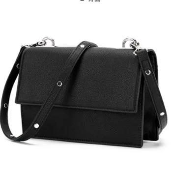 

Fashion Bag For Women 2019 Solid Black Pink Leather Messenger Rivet Shoulder Bag Crossbody Flap Mini Bag For Women