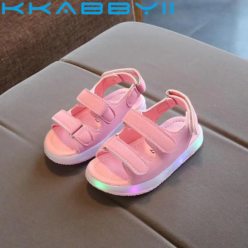 

New Brand Fashion Soft Glowing Kids Sandals Shoes Boys Girls Flat Baby Led Luminous Lighting Sneakers Sandals