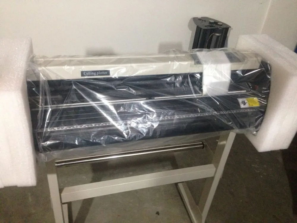 vinyl cutter plotter 720mm with stand and original software !!