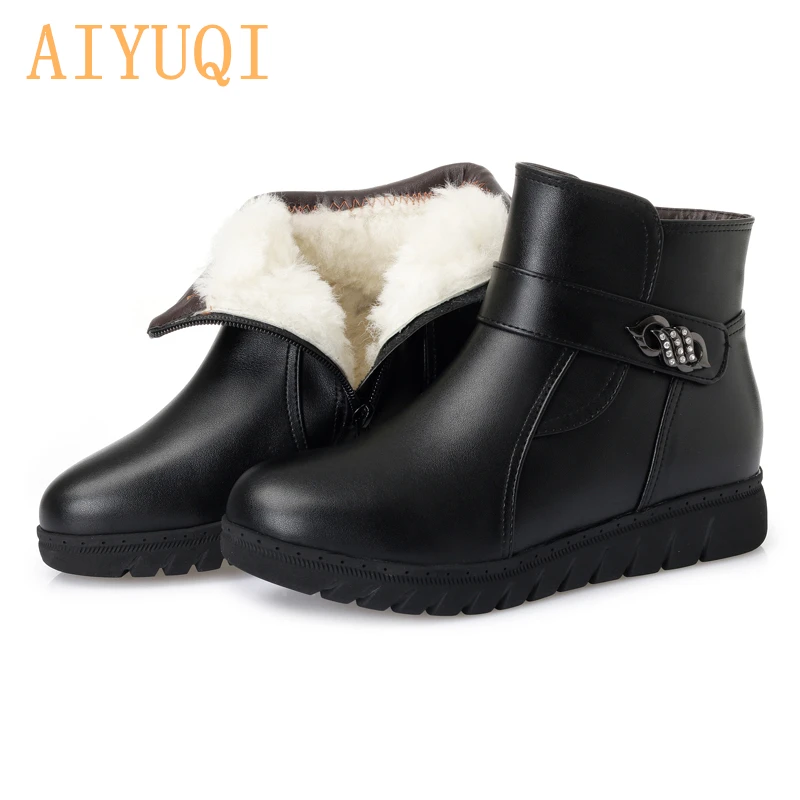 

AIYUQI Ladies Short Winter Boots 2019 New Genuine Leather Snow Boots Women Plus Size 41 42 43 Wool Boots Women Flat Mother Boots